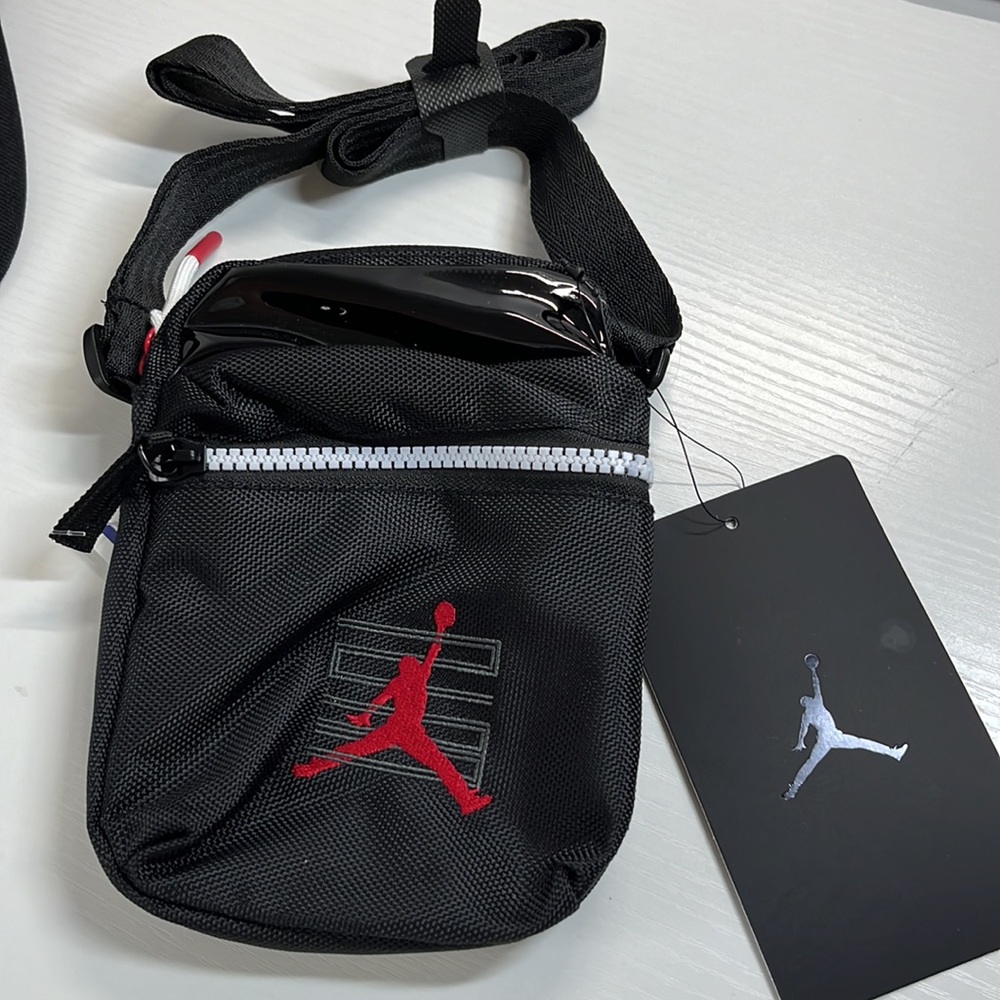 NWT. Jordan adjustable hat and Jordan sackpack - Picture 2 of 5